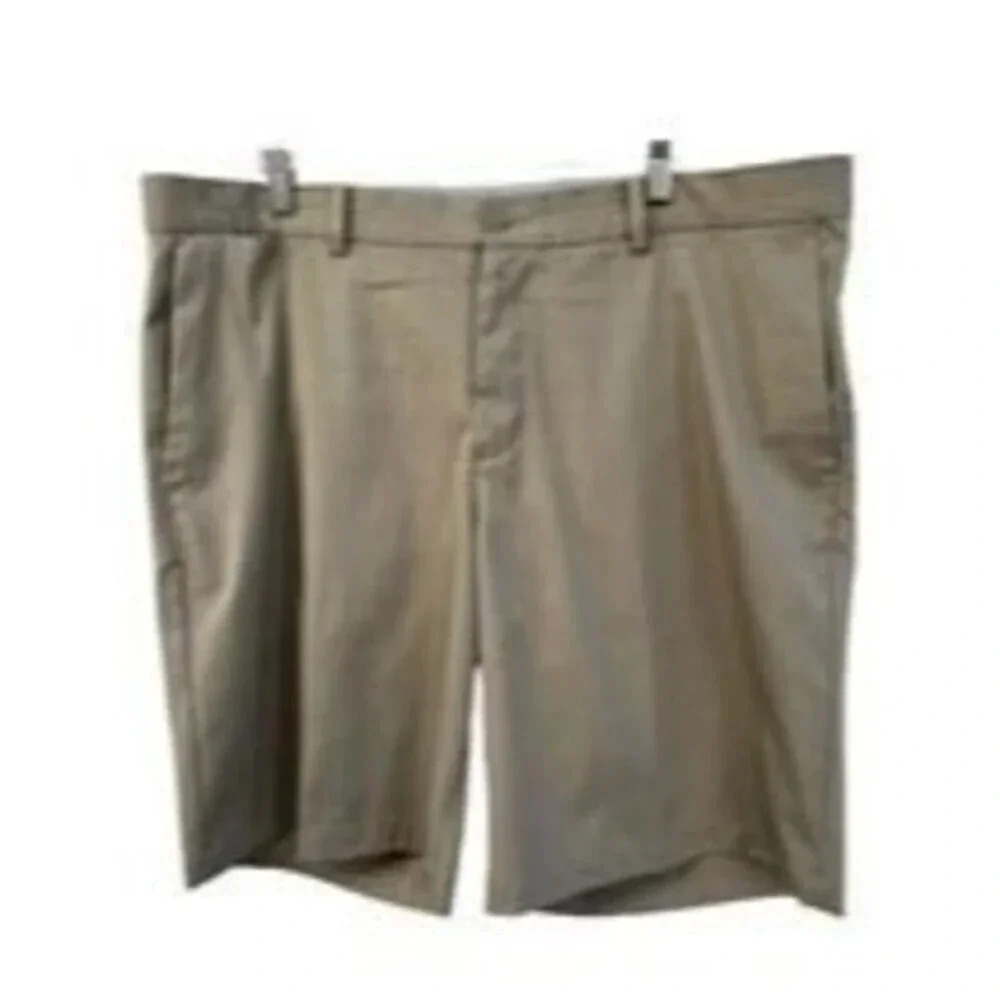 NIKE GOLF Flat Front Dry Fit Shorts Khaki Size 38​​​‎